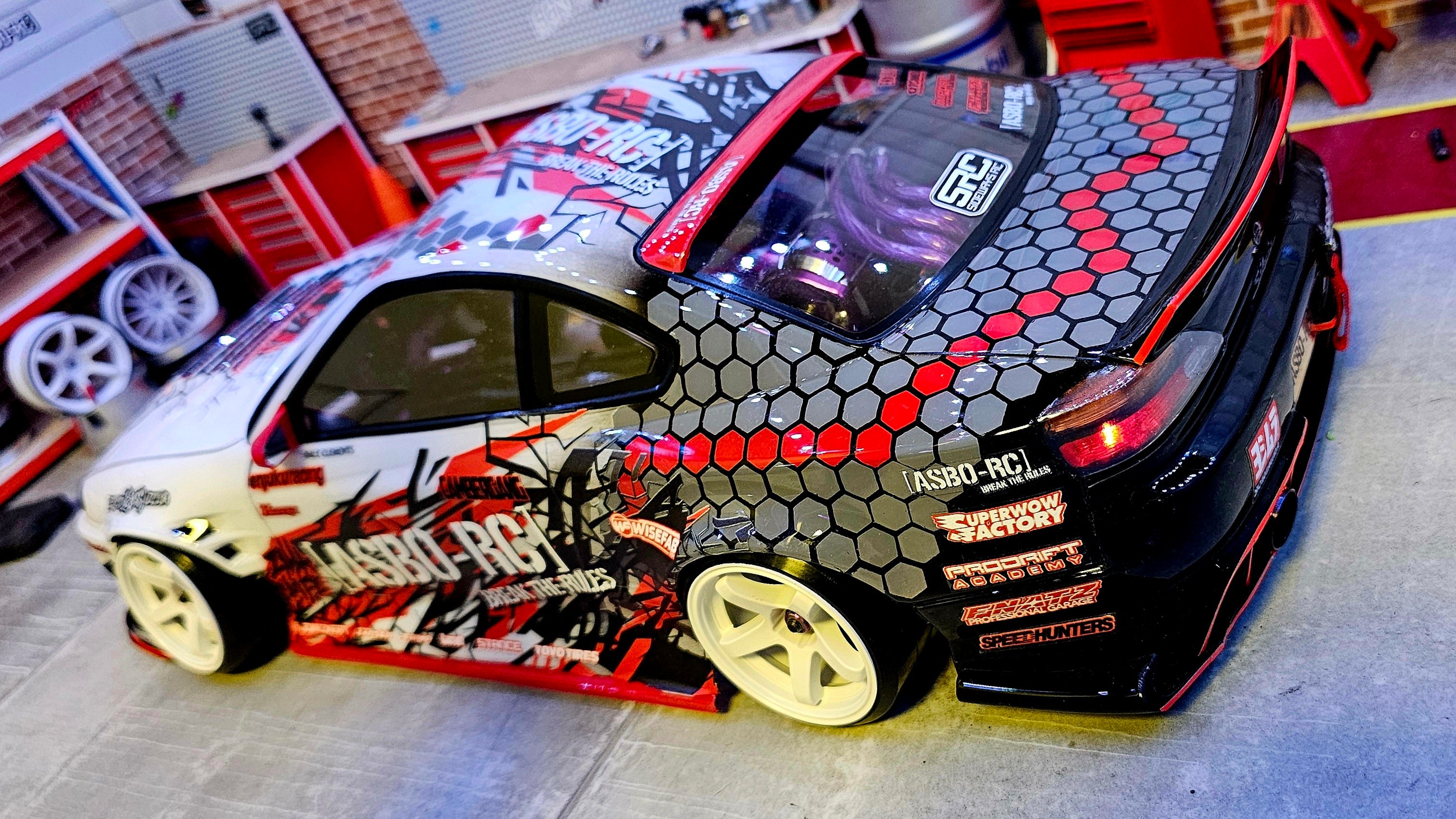NISSAN S15 SILVIA ALIVE HOON BODY [ADDICTION] AD-ALIVE15 – asbo-rc