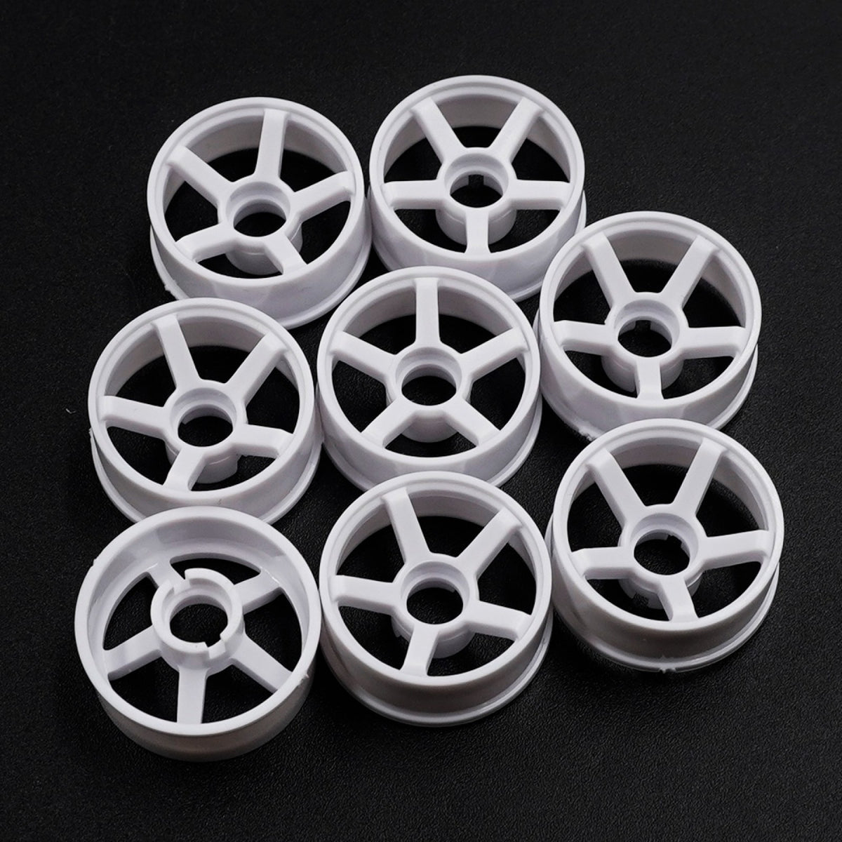 Yeah Racing Plastic Narrow Rim RWD Set 8.5mm X 20mm (Offset 0 +1 +1.5 +2) White For 1/28 Mini-Z WL-0184WT